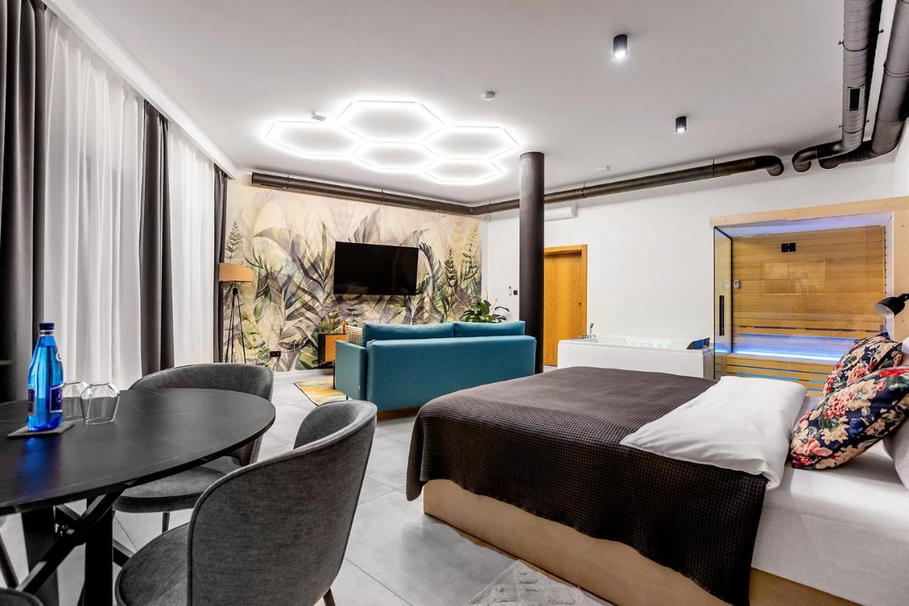 Warowna 2 Premium Jacuzzi & Sauna Apartment Pszczyna